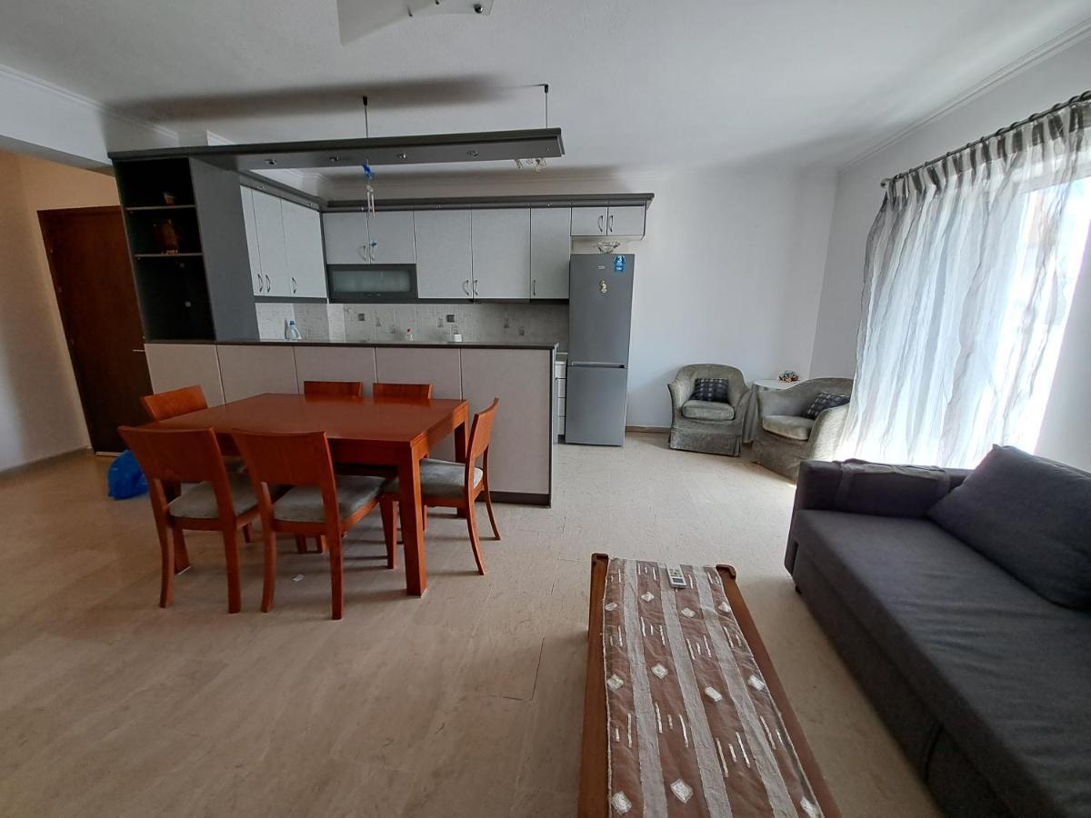 Appartement Argyri'S Peraia Extérieur photo